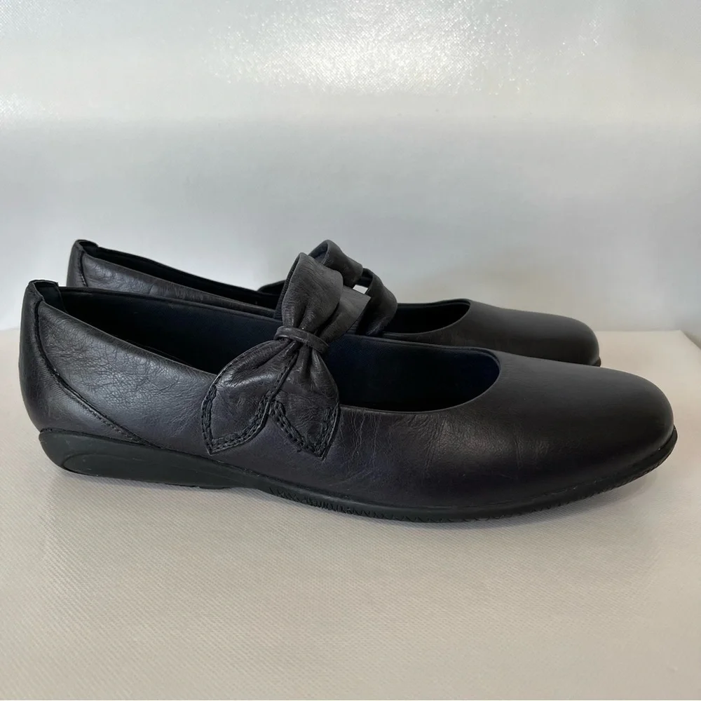 Walking Cradles Navy Blue Mary Jane Flats SLIM
